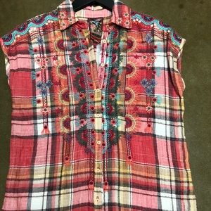 NWT Johnny Was plaid embroidered top.